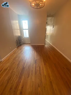 Rented by Fifth & Forever LLC | media 19