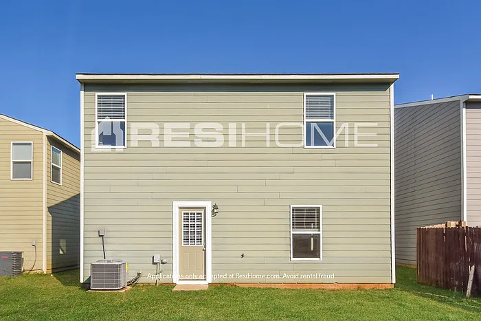 108 Lockport Dr — Photo 13