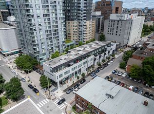 197 Lisgar St #218, Ottawa, ON K2P0E2