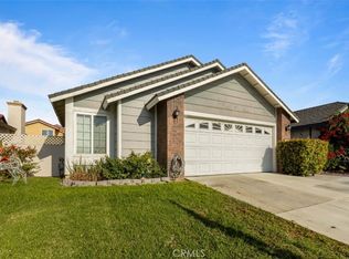 14476 Oak Knoll Ct, Fontana, CA 92337