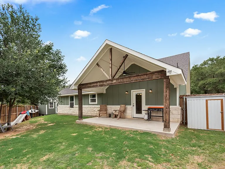 2601 Houston Ct — Photo 31