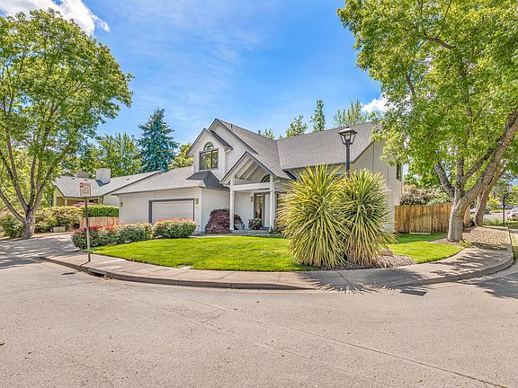 4th image of 2920 Nova Dr
