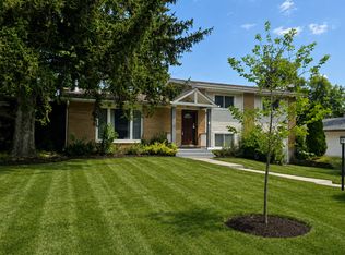 1534 Sequoia Ln, Darien, IL 60561