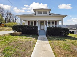 318 Boyd St, Erwin, TN 37650