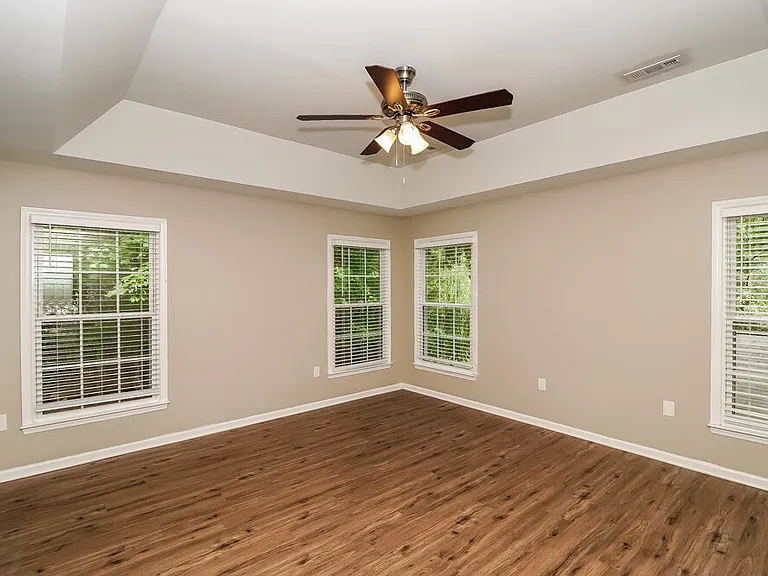 4107 Garden Grove Ln — Photo 11