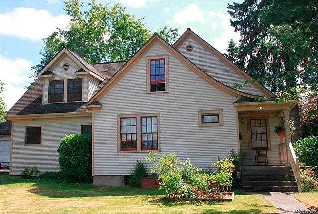 1st image of 701 Avenue J