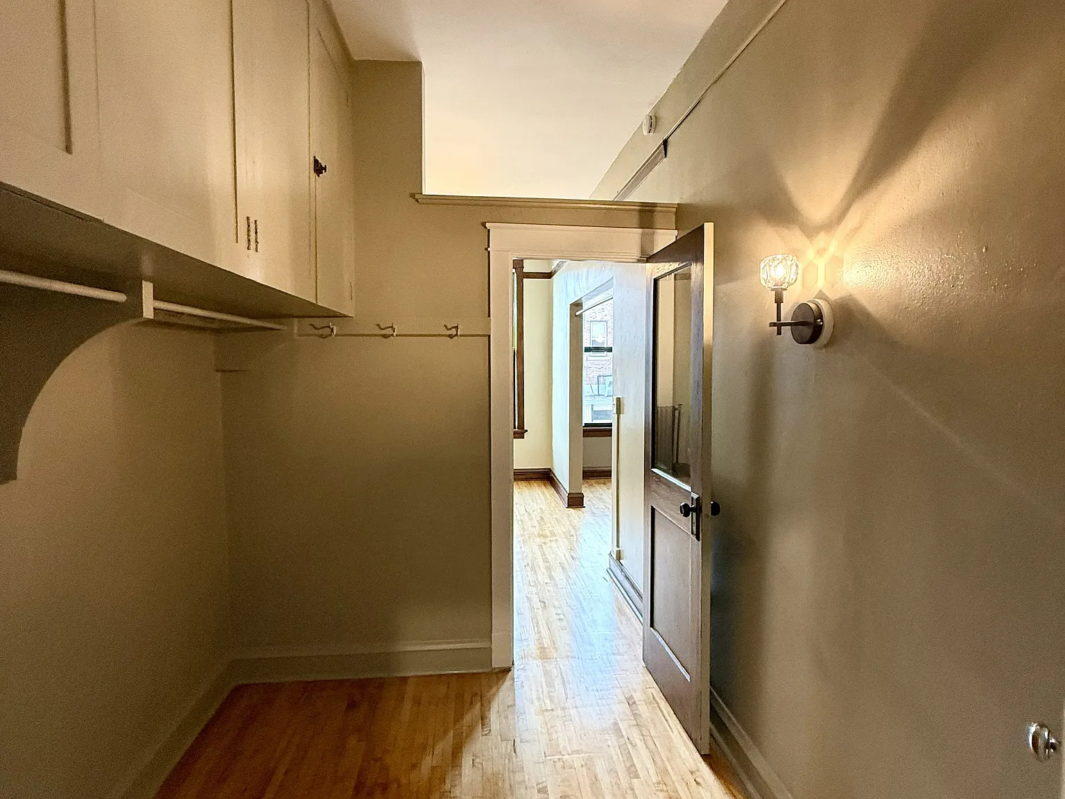 1 bed, 520 sqft, $1,375 — Photo 4