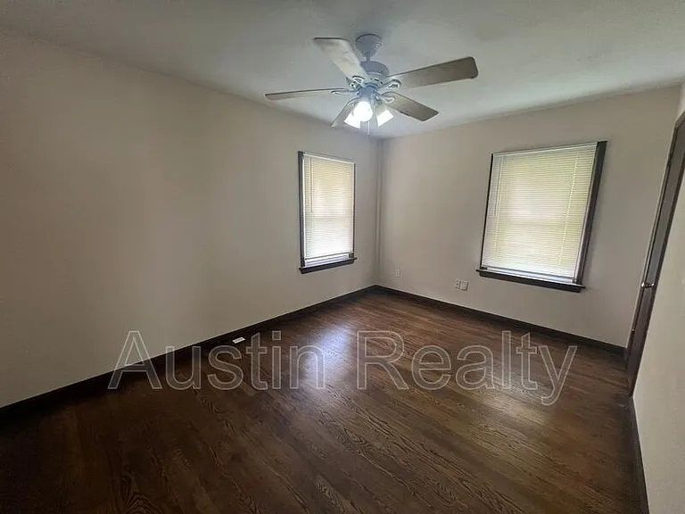 3605 Saint Gregory Ln — Photo 7