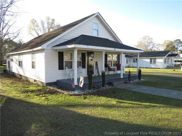 120 Allen Ave, Red Springs, NC 28377