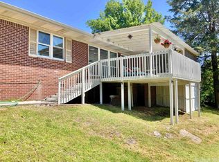 106 Cedarcrest Dr, Morrilton, AR 72110