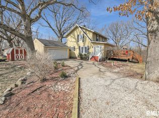 1105 N Bluff Crest Ct, Peoria, IL 61604