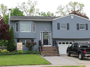 40 Bruce Ct, Milltown, NJ 08850