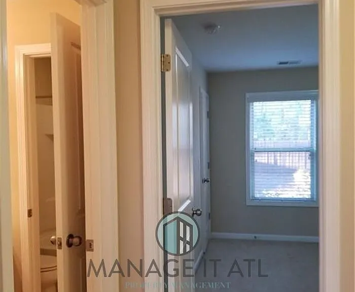3673 Fallen Oak Dr — Photo 26