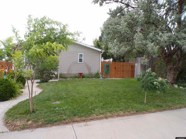 2256 W Ponderosa St, Wheatland, WY 82201