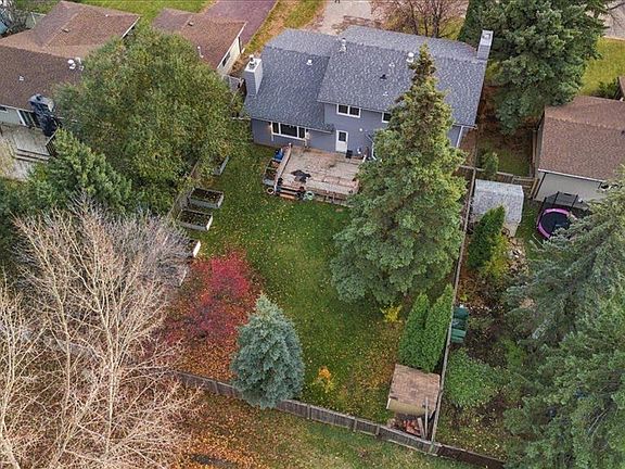 3rd image of 9814 S 75th Ave
