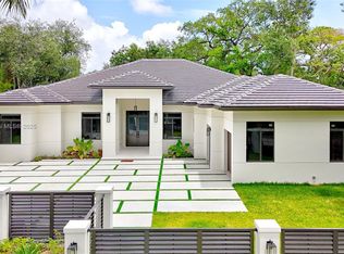 7025 SW 80th Ct, Miami, FL 33143