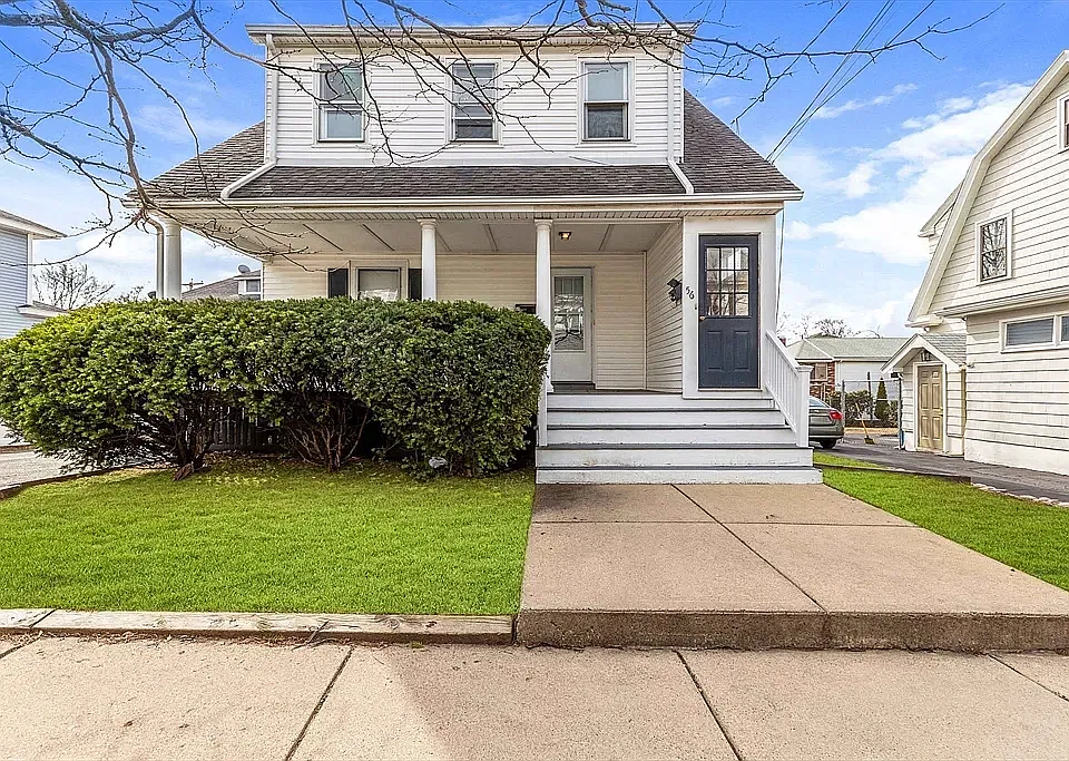54 Dell Ave #1