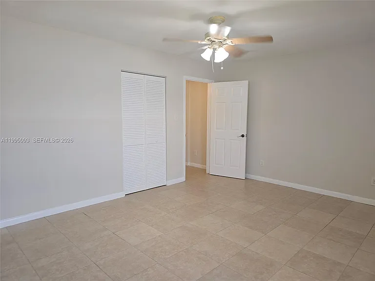 1723 Thomas St #3 — Photo 18