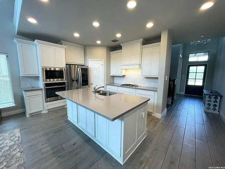 14106 Rio Lobo Way — Photo 4