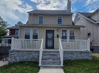 10532 192nd St, Saint Albans, NY 11412