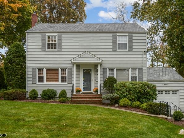 Livingston NJ Single Family Homes For Sale - 83 Homes | Zillow