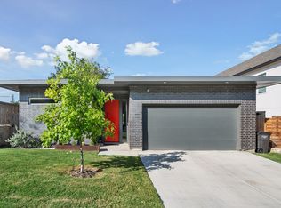 1821 Grand Ave, Fort Worth, TX 76164