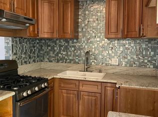 1052 Carob Way #C, Montebello, CA 90640