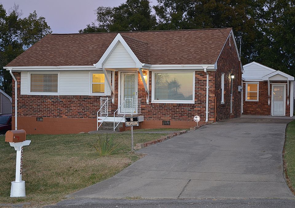 1st image of 2229 Pennington Ave