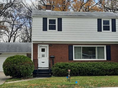 741 Woodbine Dr, Fenton, MI, 48430