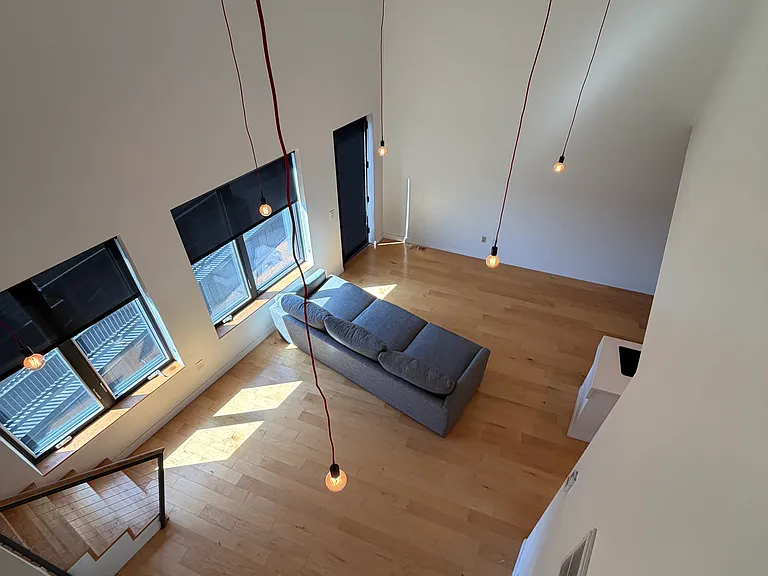 15 Allen St #302 — Photo 11
