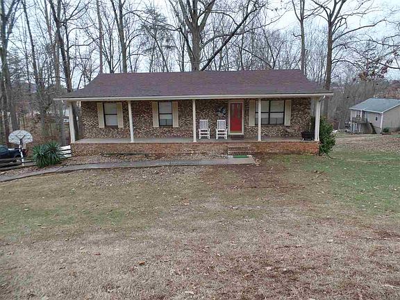 2nd image of 3340 Lake Forest Dr