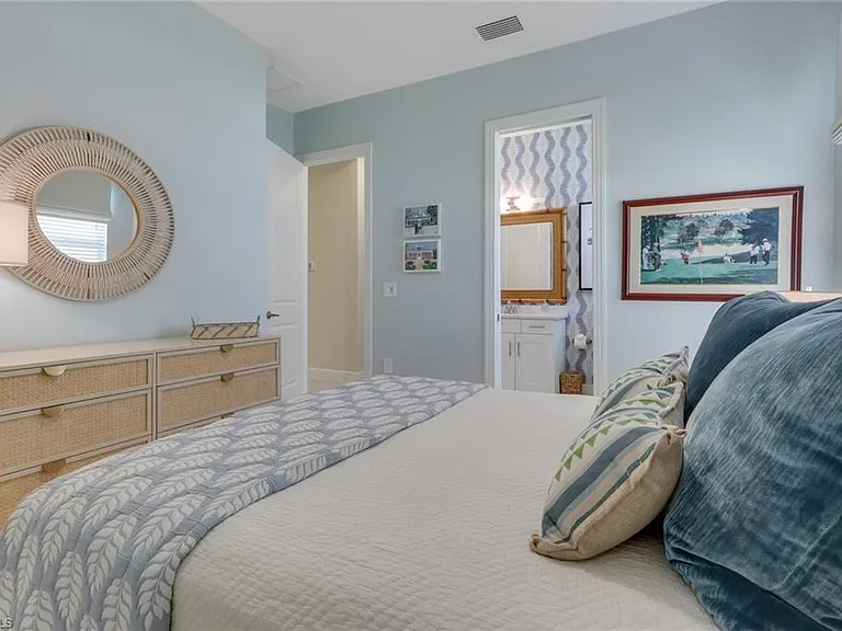 17302 Blue Sapphire Dr — Photo 25