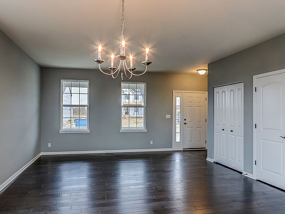 Spacious dining and living room