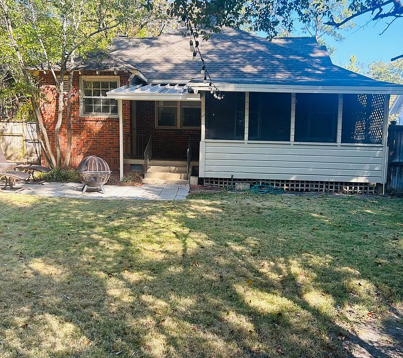 1st image of 428 Thorn Pl