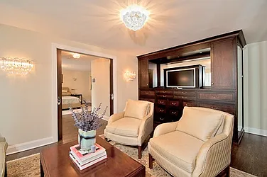 Sold by Nest Seekers International