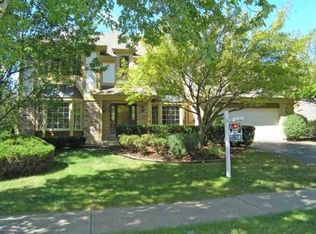 1117 Belter Dr, Wheaton, IL 60189