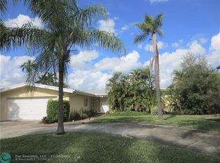 1931 Coral Reef Dr, Pompano Beach, FL 33062