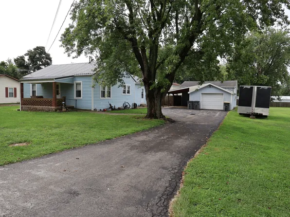 502 E 16th St, Seymour, IN 47274