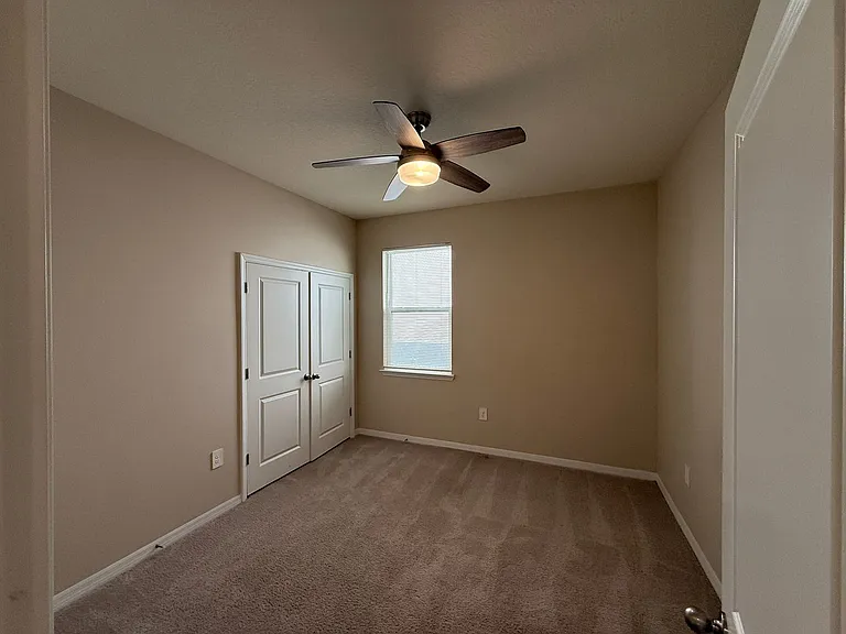 5740 Woodland Sage Dr — Photo 43