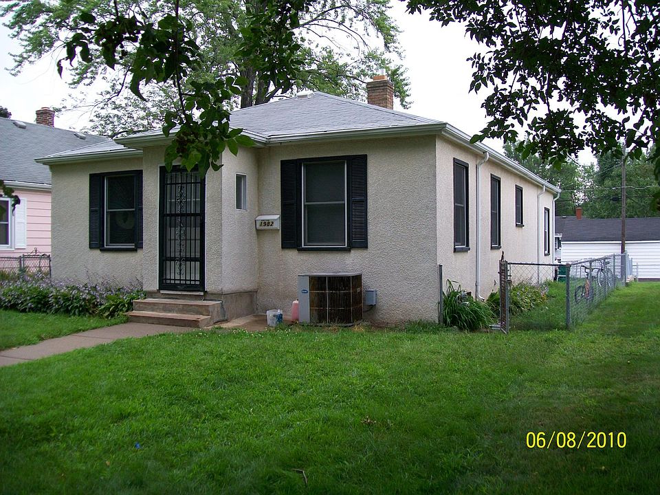 1st image of 1982 Hawthorne Ave E