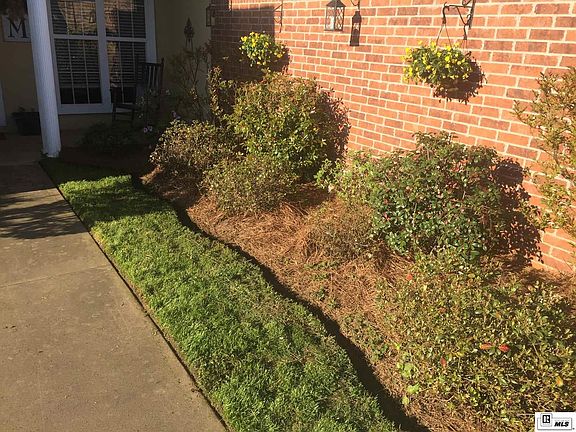 4th image of 337 Willow Creek Dr
