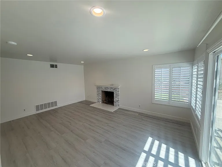 2214 Montague Cir — Photo 11