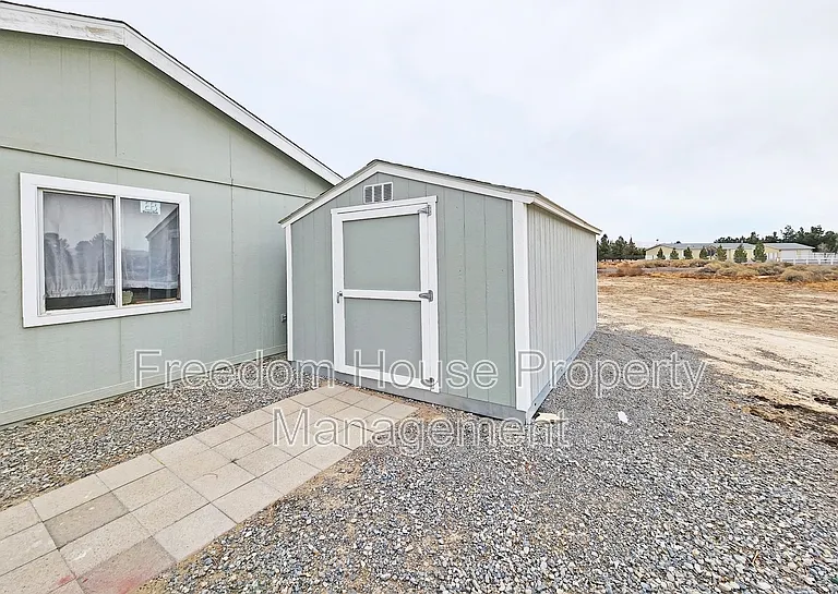5220 Jerry Ave — Photo 30