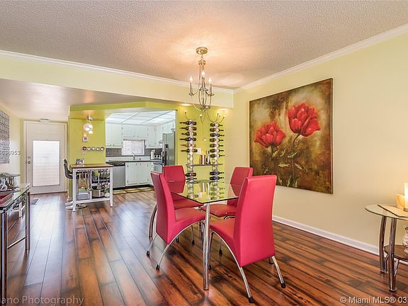 3rd image of 371 S Hollybrook Dr APT 307