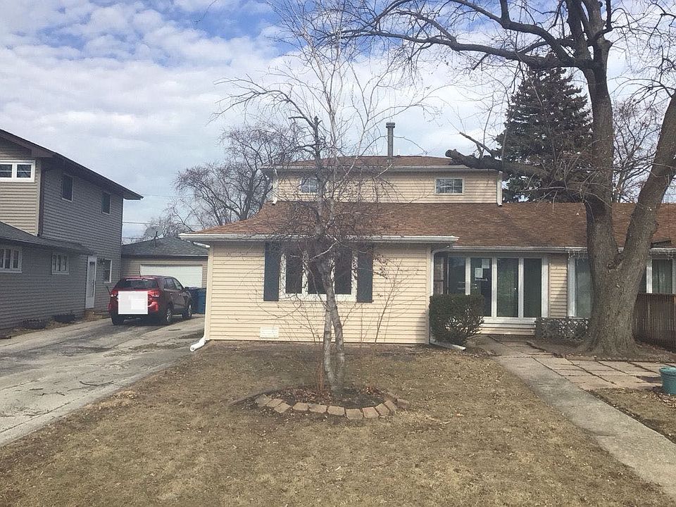 1st image of 4562 W 88th Pl