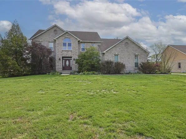 7096 Brightwaters Ct, Hamilton, OH 45011