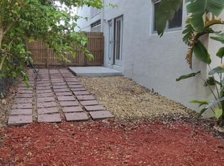 11610 N Bayshore Dr APT 1E, North Miami, FL 33181