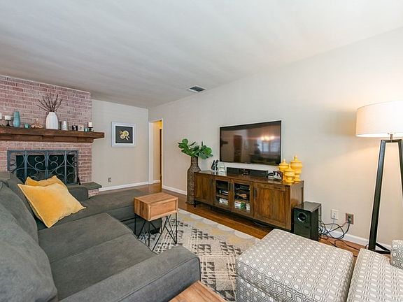 5th image of 22121 Avenue San Luis
