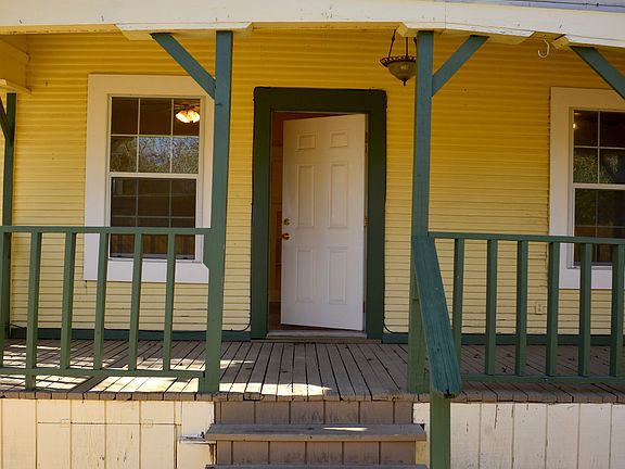 From the main entrance, you will see two rooms and a small toilet. The house has 2.5 toilets.