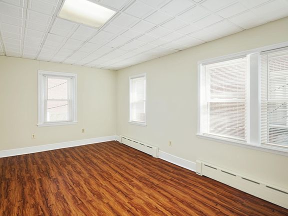 4th image of 6904 Torresdale Ave Floor 2
